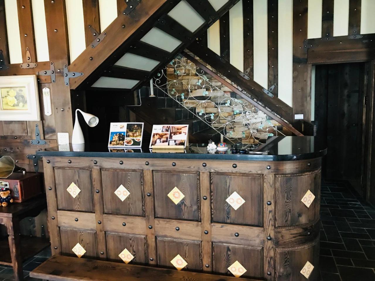 Black Forest Manor Renai Exterior photo